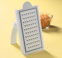 Grate ’N Measure® Grater